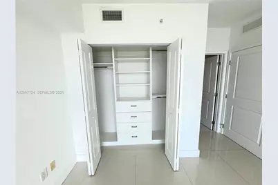 400 Sunny Isles Blvd #1221, Sunny Isles Beach, FL 33160 - Photo 19