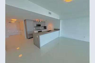 400 Sunny Isles Blvd #1221, Sunny Isles Beach, FL 33160 - Photo 9