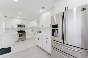 481 NE 51st St, Oakland Park, FL 33334 - Photo 19