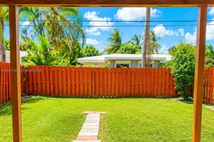 1925 NE 26th St, Wilton Manors, FL 33305 - Photo 7