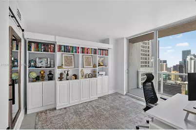 55 SE 6th St #3802, Miami, FL 33131 - Photo 11
