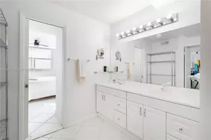 401 Ocean Dr, Miami Beach, FL 33139 - Photo 11