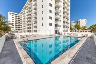 401 Ocean Dr, Miami Beach, FL 33139 - Photo 19