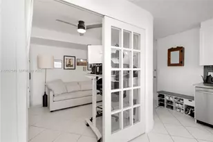 401 Ocean Dr, Miami Beach, FL 33139 - Photo 15