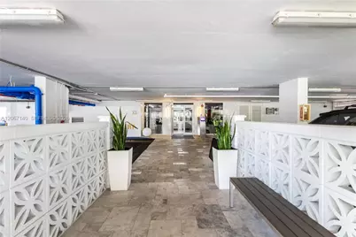 401 Ocean Dr #316, Miami Beach, FL 33139 - Photo 29