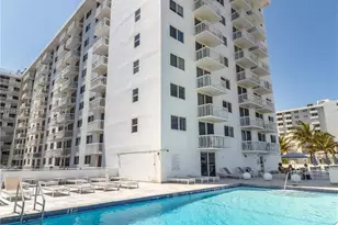 401 Ocean Dr, Miami Beach, FL 33139 - Photo 15