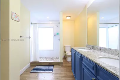 8251 NW 51st Ct, Lauderhill, FL 33351 - Photo 11