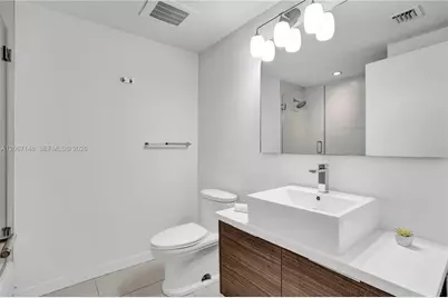 1010 SW 2nd Ave #1708, Miami, FL 33130 - Photo 23