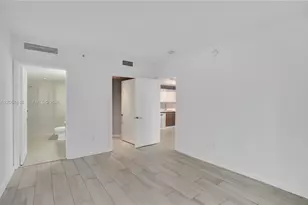 1010 SW 2nd Ave, Miami, FL 33130 - Photo 11