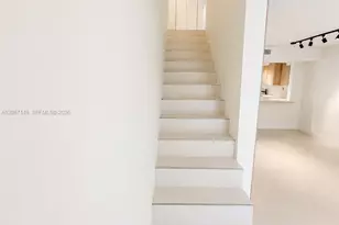 1220 Euclid Ave, Miami Beach, FL 33139 - Photo 3