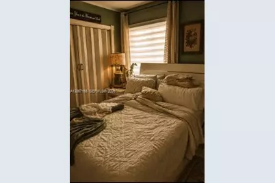 5201 NW 7th St #506, Miami, FL 33126 - Photo 9