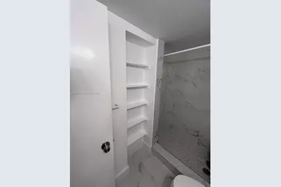 1351 NE Miami Gardens Dr #422E, Miami, FL 33179 - Photo 9