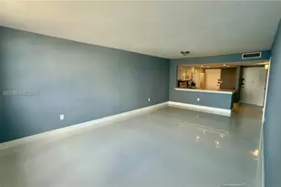 1351 NE Miami Gardens Dr, Miami, FL 33179 - Photo 11