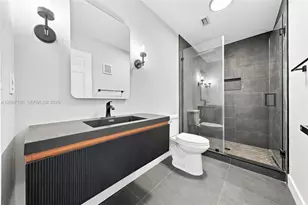 18751 NW 84th Pl., Hialeah, FL 33015 - Photo 21