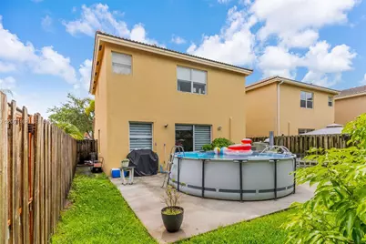 1430 SE 18th Ter, Homestead, FL 33035 - Photo 17