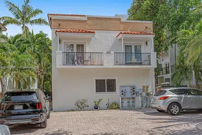 2945 Coconut Ave #3, Miami, FL 33133 - Photo 1