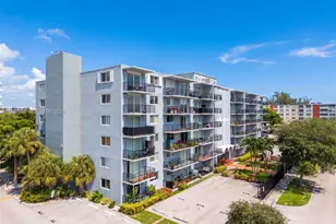 12500 NE 15th Ave, North Miami, FL 33161 - Photo 1