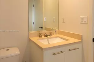 6799 Collins Ave, Miami Beach, FL 33141 - Photo 19