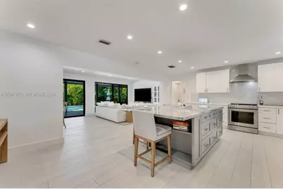 7790 SW 53rd Avenue, Miami, FL 33143 - Photo 7