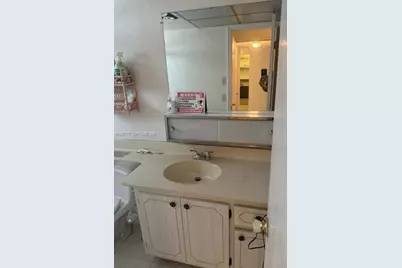 619 NE 14th Ave #403, Hallandale Beach, FL 33009 - Photo 9