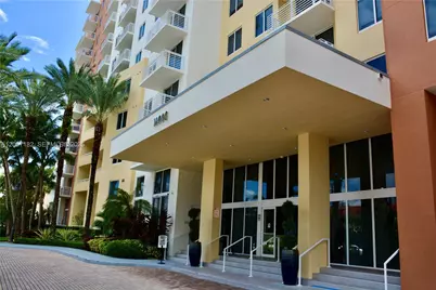 18800 NE 29th Ave #730, Aventura, FL 33180 - Photo 5