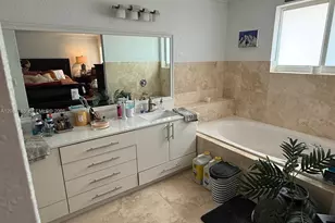 16232 SW 57th Ln, Miami, FL 33193 - Photo 27