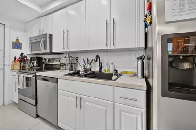 9755 NW 52nd St #509, Doral, FL 33178 - Photo 15