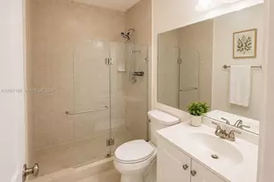 11263 SW 9th Ct, Pembroke Pines, FL 33025 - Photo 9