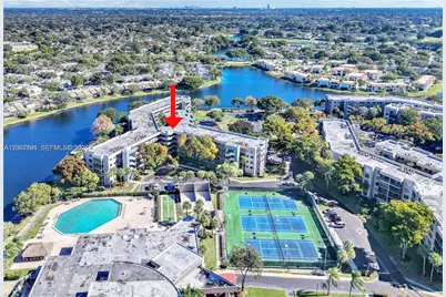 1101 Colony Point Cir #102, Pembroke Pines, FL 33026 - Photo 1
