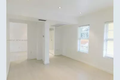 4812 Pine Tree Dr #206, Miami Beach, FL 33140 - Photo 7