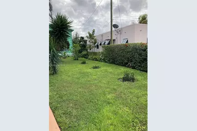 2428 Taylor St #6, Hollywood, FL 33020 - Photo 9