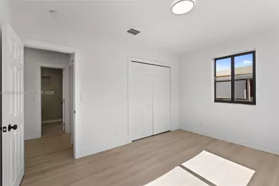31 W 64th St, Hialeah, FL 33012 - Photo 19