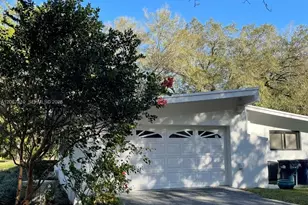 8250 SW 108th St, Miami, FL 33156 - Photo 3