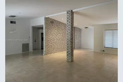 8250 SW 108th St, Miami, FL 33156 - Photo 7
