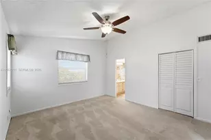 2496 NW 89th Dr, Coral Springs, FL 33065 - Photo 7