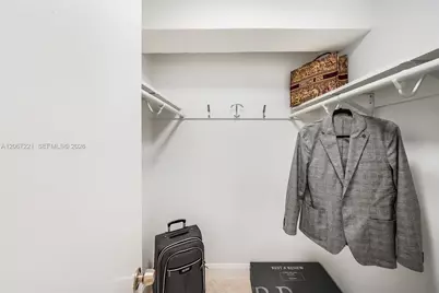 401 Ocean Dr #318, Miami Beach, FL 33139 - Photo 17