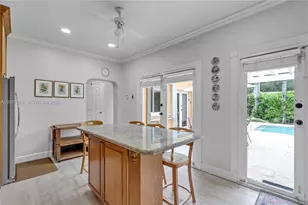 6605 Maynada St, Coral Gables, FL 33146 - Photo 19