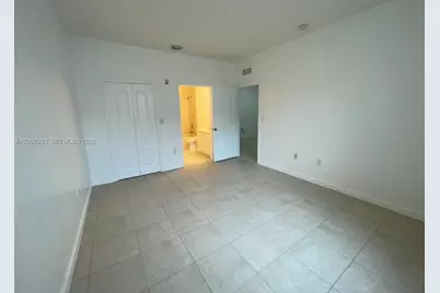 1535 SE 26th St #104, Homestead, FL 33035 - Photo 5