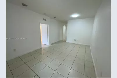 1535 SE 26th St #104, Homestead, FL 33035 - Photo 3