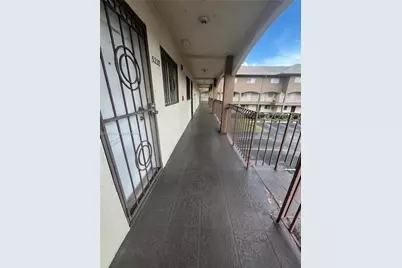 8851 NW 119 St #5222, Hialeah Gardens, FL 33018 - Photo 1