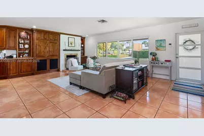 2549 NE 27th Ave, Fort Lauderdale, FL 33305 - Photo 5