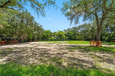 6285 SW 98th St, Pinecrest, FL 33156 - Photo 7