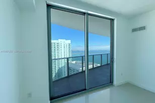488 NE 18th St, Miami, FL 33132 - Photo 25