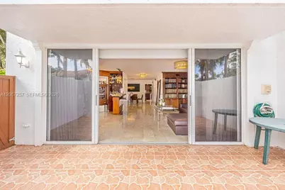 20935 NE 37th Ct, Aventura, FL 33180 - Photo 15