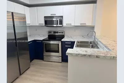 471 NE 25th St #504, Miami, FL 33137 - Photo 5