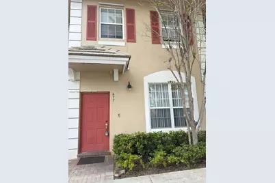 677 NW 42nd Ave #677, Plantation, FL 33317 - Photo 1