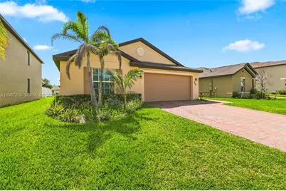 749 Worlington Ln, Fort Pierce, FL 34947 - Photo 3