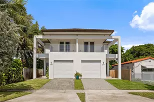 2784 SW 34th Ave, Miami, FL 33133 - Photo 1