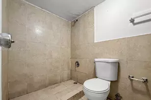 1800 Sans Souci Blvd, North Miami, FL 33181 - Photo 11
