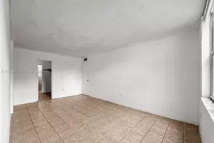 1800 Sans Souci Blvd, North Miami, FL 33181 - Photo 7